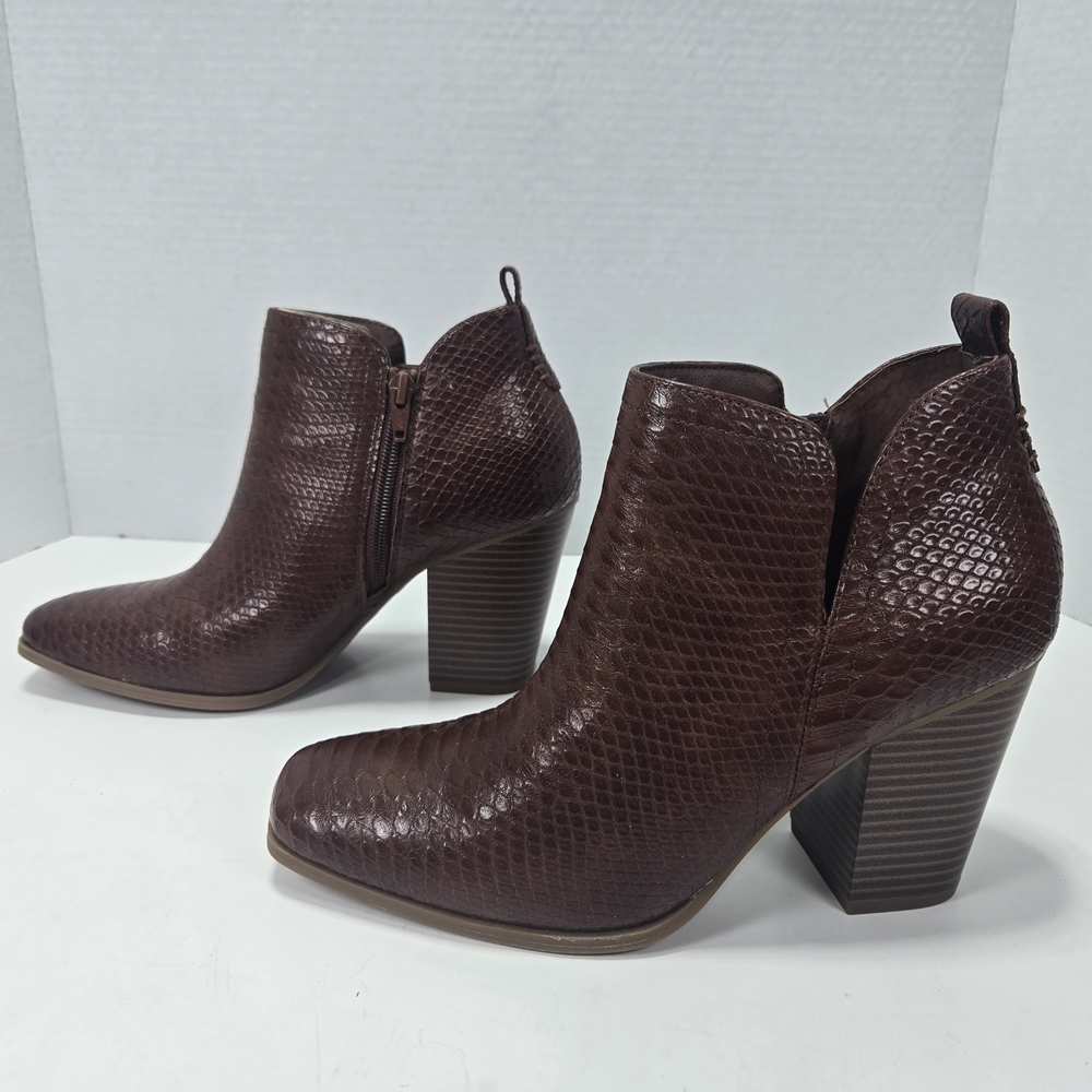 Sun + Stone Pollyy Walnut Textured Snake Skin Animal Print Ankle Booties Size 9 - Picture 4 of 16